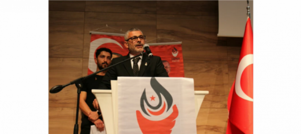 Cem Ayber: “Babalar, hayat boyu omuz verdiğimiz ilk dağdır” - GÜNDEM - İnternetin Ajansı